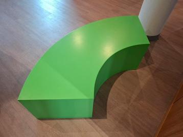 2x kwart cirkel groen bankje