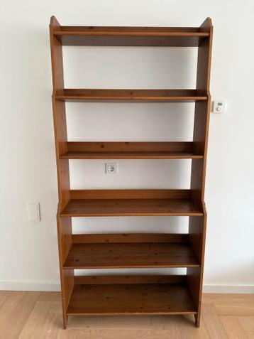 Gratis Ikea boekenkasten