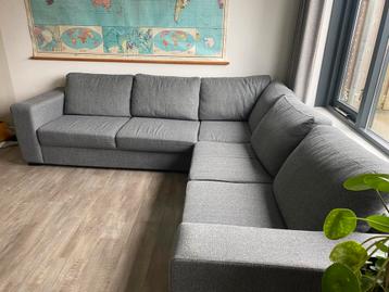Grijze hoek bank
