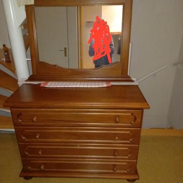 Ladekast met spiegel - ook te gebruiken als kaptafel