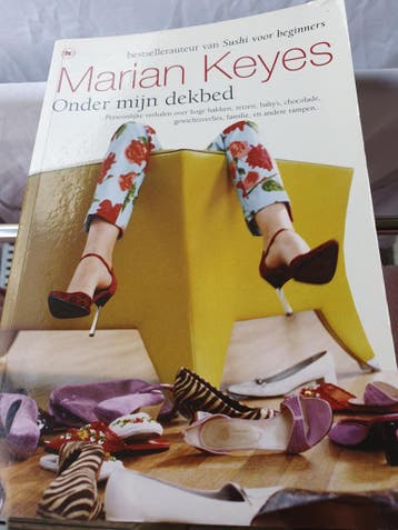 Marian Keyes - Onder mijn dekbed