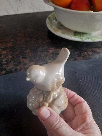 2 Kleine Stenen Vogels - Decoratieve Beeldjes