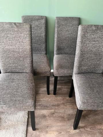 4 stoelen gratis