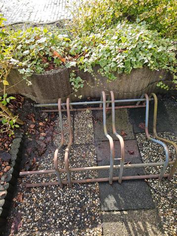 Stevig fietsenrek voor 3 fietsen - Gebruikt