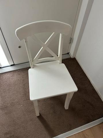 Gratis witte eettafelstoel