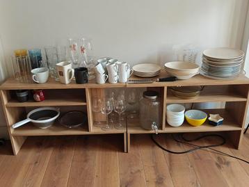 Free cutlery and tableware