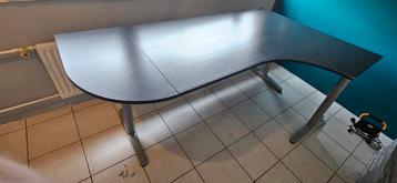 IKEA Galant hoekbureau + verlenging (halfrond einde)