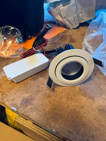 Gratis afhalen lampen verschillende soorten