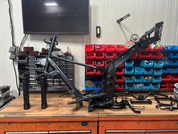 Scooter onderdelen poedercoaten