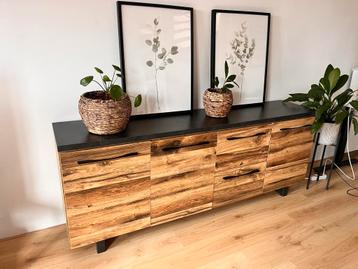 Houtlook dressoir kast gratis met donkergrijs top blad