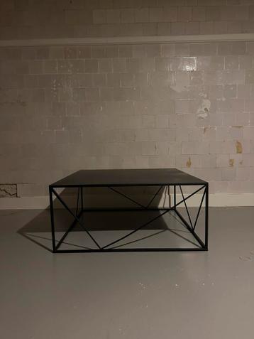 Salon tafel gratis afhalen