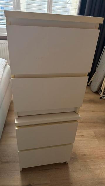 Gratis 2x Nachkastjes Ikea