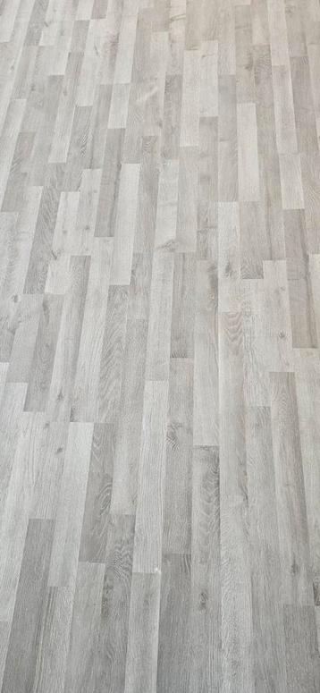 Kliklaminaat 15 vierkante meter met onder vloer