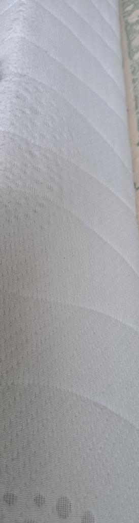 Stevig dik matras pocketvering. Gratis