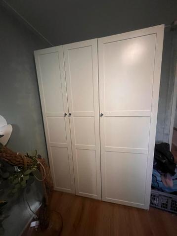Gratis Ikea Kledingkast Hangkast - Handige Klusser Gezocht!