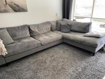 !!GRATIS!! Grijze hoekbank (300x210x90cm)