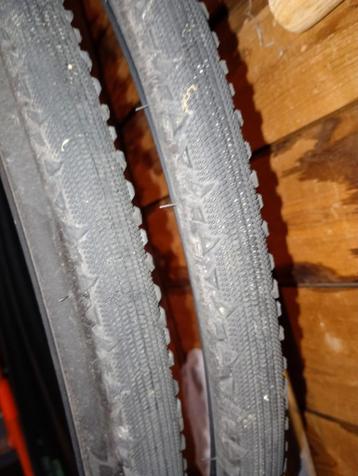 Twee hybridefiets buitenbanden 38-622 (700x38)