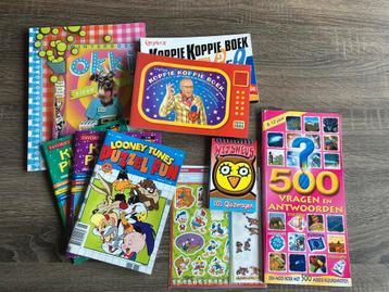 Diverse puzzelboekjes en stickers - gratis