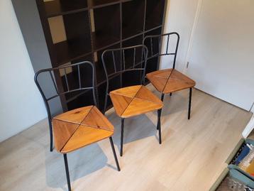 3 stoelen - gratis