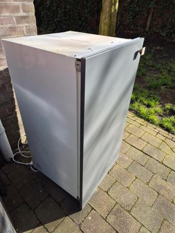 Gratis kapotte inbouw vriezer