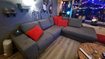 Comfortabele bank met wasbare kussens, in 3 delen