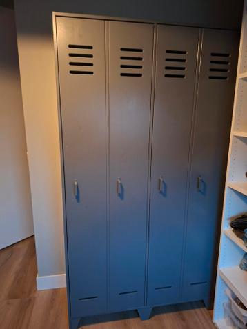 Gratis ophalen: kast Woood Stijn