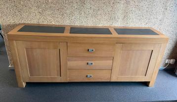 Dressoir en vitrinekast licht eiken (massief)