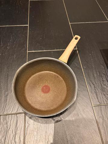 Oude koekenpan gratis voor schuur of hobby