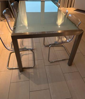 Eettafel- Zware kwaliteit