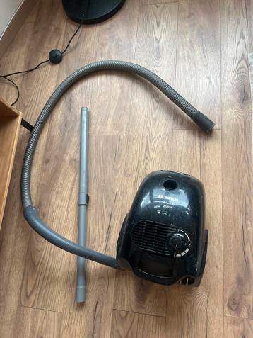 Vandaag voor 16:30 ophalen Bosch stofzuiger, zonder zuigmond