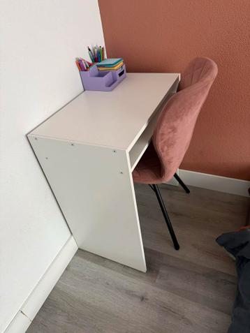 Gratis bureau en stoel - Alleen compleet meenemen