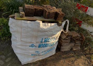 Gratis bigbag brandhout en houten snippers resten planken