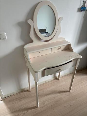 Gratis kaptafel met spiegel - opknapper