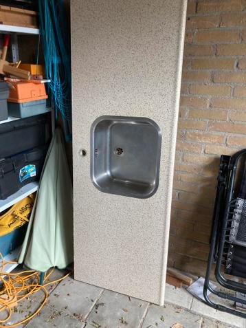 Gratis af te halen werkblad met spoelbak