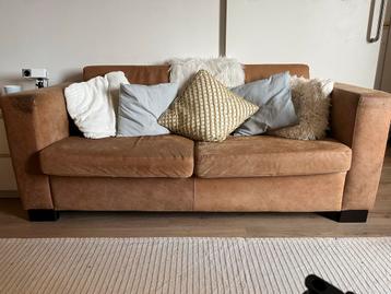 Comfortabele tweepersoonsbank - Bruin