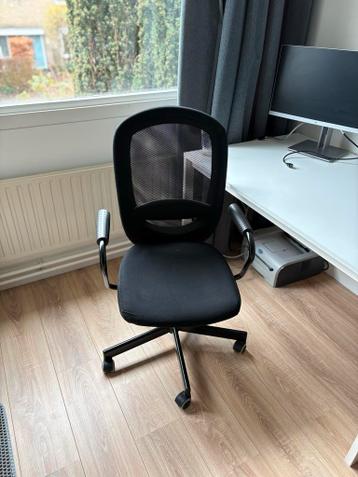 Zwarte Bureaustoel met Gaasrugleuning