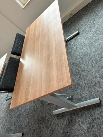 7 Gebruikte Bureaus - Ideaal voor Kantoor of Thuiswerkplek