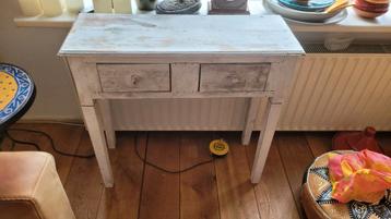 Gratis sidetable met lades - Gebruikt