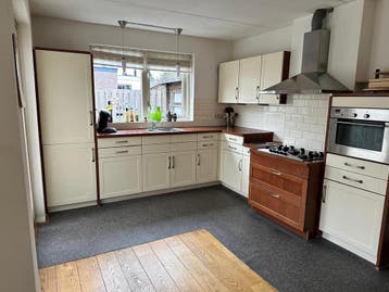 Gratis complete Keuken uit 2003 - Inclusief Apparatuur