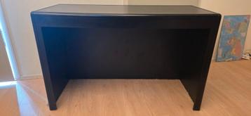 Gratis bureau - Zwart, compact en functioneel