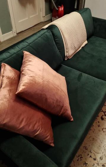 Donkergroene tweepersoonsbank - zo goed als nieuw