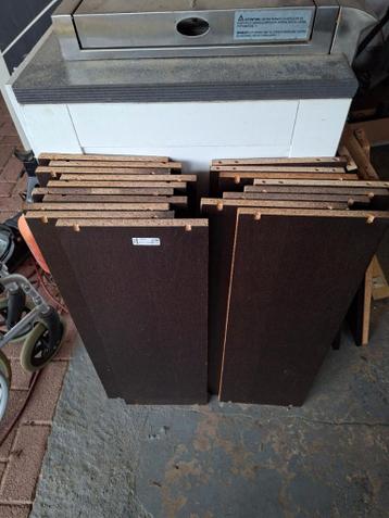 Billy kast planken donker bruin