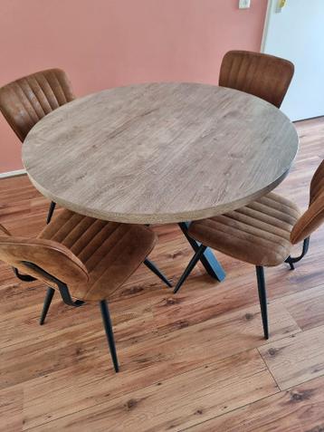 Eettafel grijs blad zwarte poten