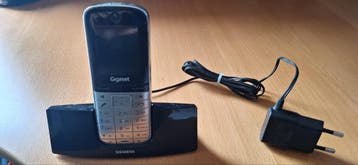 Gigaset SL400H DECT telefoon met basisstation en lader