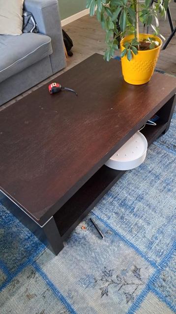 Gratis! Houten salontafel met opbergruimte - 120x70x40 cm