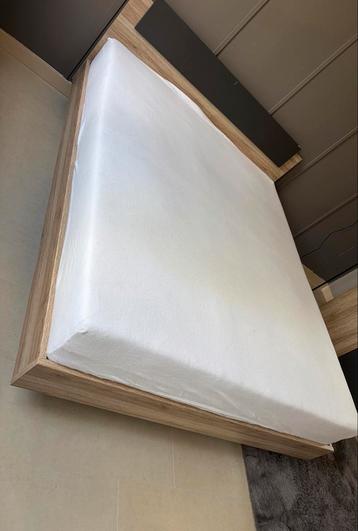 GRATIS bed ophalen zsm in Dordrecht!