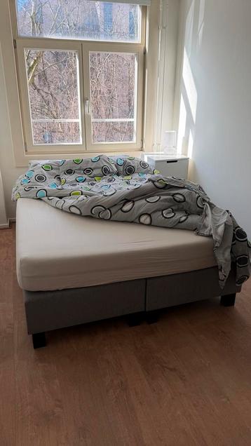 Comfortabel bed 140 cm breed