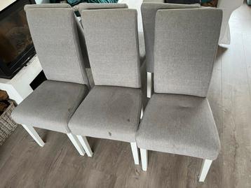 Set van 6 grijze eetkamerstoelen