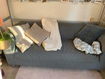 Ikea-bank voor twee personen/ Ikea couch 2-seater