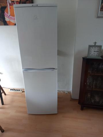 Indesit Koel/Vries Combinatie ( Thermostaat is defect )